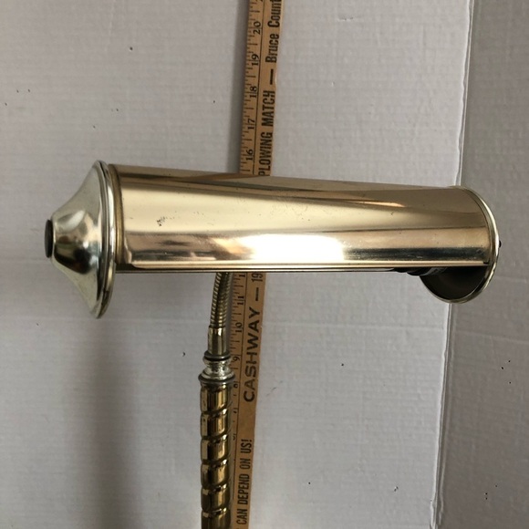 Vintage  Brass Bankers Lamp - Picture 14 of 14